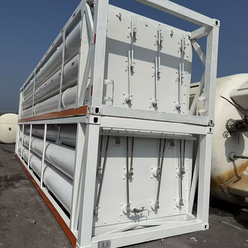 CNG Semi-trailer with 12 Cylinders