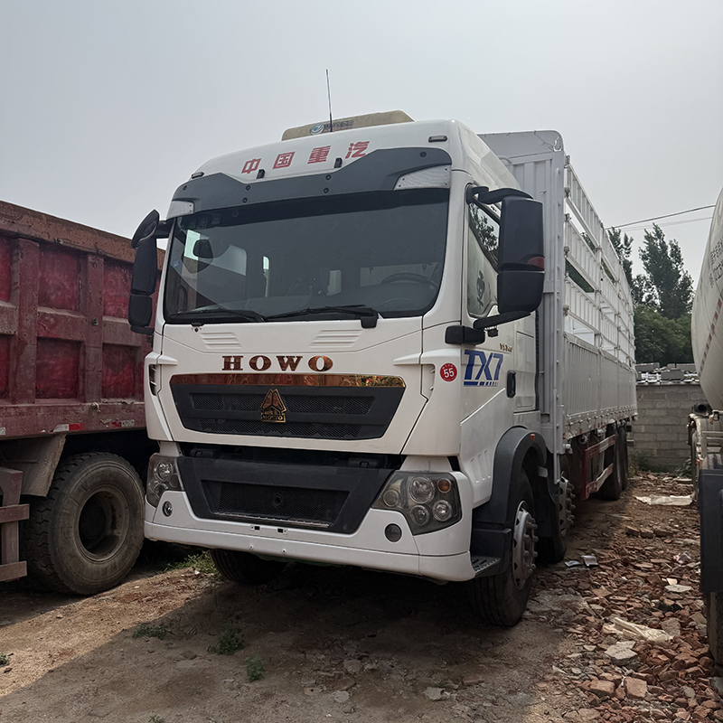 Used 8×4 HOWO Cargo Truck