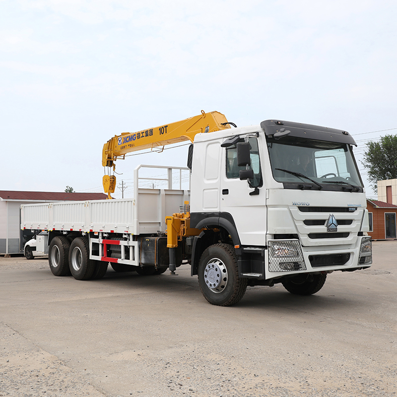Truck-mounted Crane